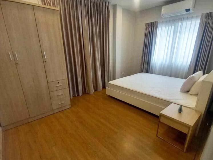 House with Shared Pool in Bangnatrad 